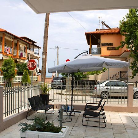 Posidonia Resort No5 Vrasná Dış mekan fotoğraf